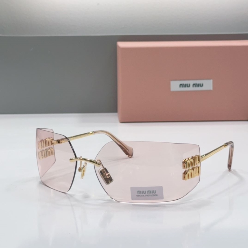 MIU MIU